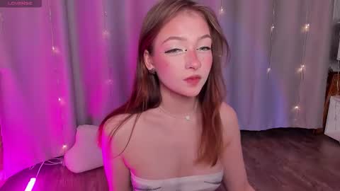 Snapshot of shimi_shimi_ chatting on September 20, 2025, 7:26 pm Samsa online show from September 20, 2025, 7:26 pm