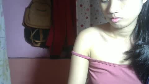 Snapshot of shimmering_kate chatting on January 6, 2025, 9:32 pm shimmering_kate online show from January 6, 2025, 9:32 pm