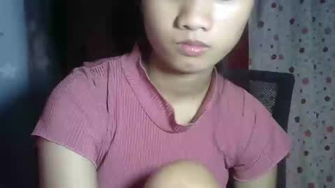 Snapshot of shimmering_kate chatting on January 14, 2025, 1:15 am shimmering_kate online show from January 14, 2025, 1:15 am