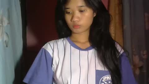 Snapshot of shimmering_kate chatting on February 5, 2025, 2:51 am shimmering_kate online show from February 5, 2025, 2:51 am