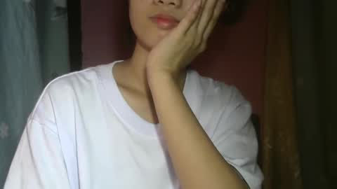 Snapshot of shimmering_kate chatting on February 10, 2025, 10:40 pm shimmering_kate online show from February 10, 2025, 10:40 pm