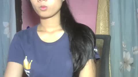 Snapshot of shimmering_kate chatting on February 15, 2025, 12:15 am shimmering_kate online show from February 15, 2025, 12:15 am