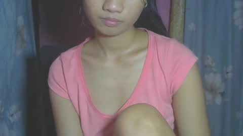 Snapshot of shimmering_kate chatting on March 8, 2025, 1:39 am shimmering_kate online show from March 8, 2025, 1:39 am