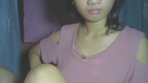 Snapshot of shimmering_kate chatting on March 10, 2025, 1:01 am shimmering_kate online show from March 10, 2025, 1:01 am