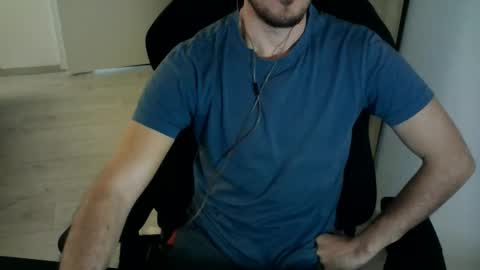 Snapshot of shinchan91 chatting on March 9, 2026, 9:13 am shinchan91 online show from March 9, 2026, 9:13 am