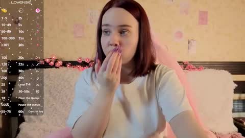 Snapshot of shinelilit chatting on March 3, 2026, 2:56 pm Lilit online show from March 3, 2026, 2:56 pm