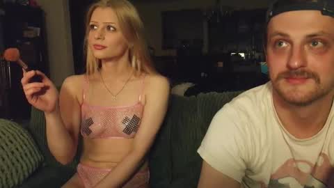 Snapshot of shinyandused chatting on November 14, 2025, 12:20 am shinyandused online show from November 14, 2025, 12:20 am