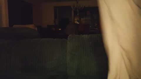 Snapshot of shinyandused chatting on December 15, 2025, 3:11 am shinyandused online show from December 15, 2025, 3:11 am