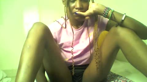 Snapshot of shipeta2 chatting on April 25, 2026, 3:42 am detiefmagdalina2026 online show from April 25, 2026, 3:42 am