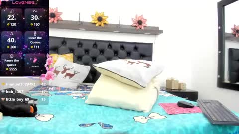 shira_sexylove online show from February 5, 2025, 1:47 am