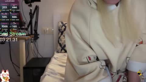 Snapshot of shirayuki_hime chatting on January 15, 2026, 5:05 pm Im Lilu Rosenblum Guys I have ----Ill be glad to see you there online show from January 15, 2026, 5:05 pm