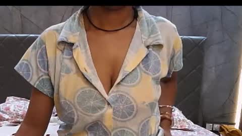 Siri online show from November 23, 2025, 2:55 am