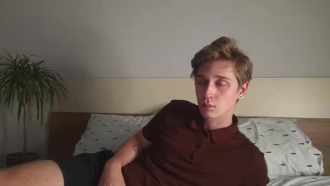 Snapshot of shirizo chatting on October 20, 2025, 8:53 pm Matthew online show from October 20, 2025, 8:53 pm