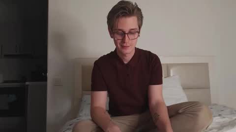 Snapshot of shirizo chatting on March 6, 2026, 3:41 pm Matthew online show from March 6, 2026, 3:41 pm