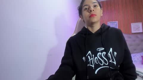 Snapshot of shirley_sweett chatting on February 3, 2026, 6:57 pm Shirley online show from February 3, 2026, 6:57 pm