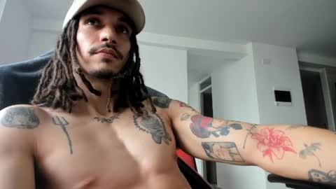 Snapshot of shiryu_ak chatting on April 7, 2026, 6:41 pm -- online show from April 7, 2026, 6:41 pm