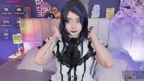 Snapshot of shizuko___ chatting on July 9, 2026, 8:35 pm Valentina online show from July 9, 2026, 8:35 pm