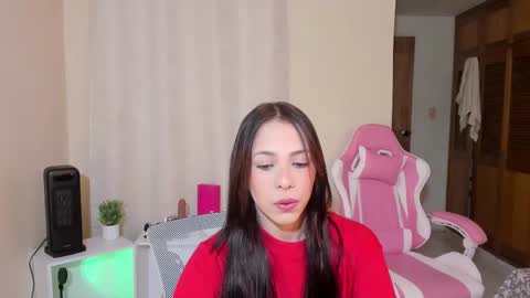 Snapshot of shkendall chatting on February 26, 2025, 1:41 pm kendal online show from February 26, 2025, 1:41 pm