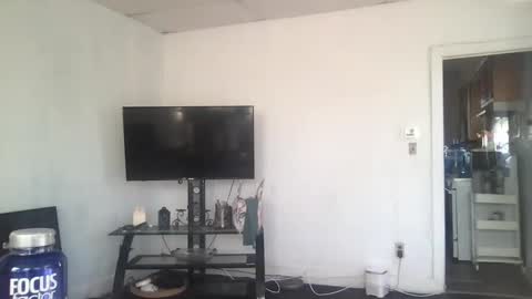 Snapshot of shockingtitz chatting on March 24, 2026, 8:58 pm spanish princess online show from March 24, 2026, 8:58 pm