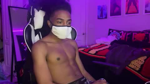 Snapshot of shoddybig chatting on January 6, 2026, 10:01 pm shoddybig online show from January 6, 2026, 10:01 pm