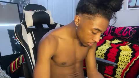 Snapshot of shoddybig chatting on January 12, 2026, 9:03 am shoddybig online show from January 12, 2026, 9:03 am