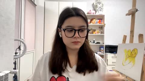 Marie online show from March 6, 2026, 12:34 pm
