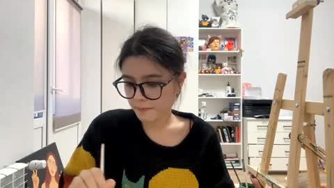 Marie online show from April 3, 2026, 2:26 pm