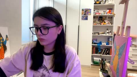Marie online show from May 10, 2026, 2:22 pm