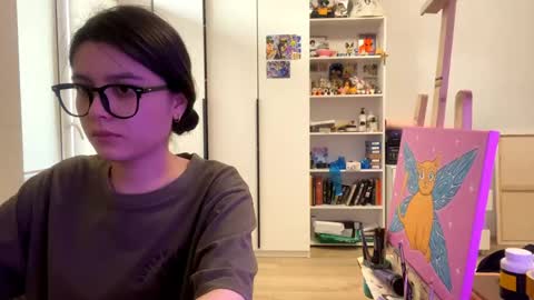 Marie online show from May 13, 2026, 10:56 am