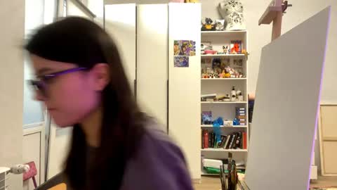 Marie online show from May 14, 2026, 2:24 pm