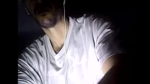 Snapshot of shooter_coool chatting on October 8, 2025, 9:34 pm shooter_coool online show from October 8, 2025, 9:34 pm