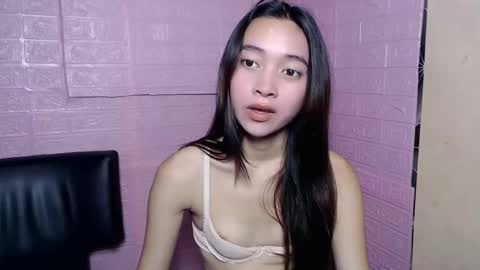 Snapshot of shopa_xiana chatting on February 13, 2025, 10:33 pm shopa_xiana online show from February 13, 2025, 10:33 pm