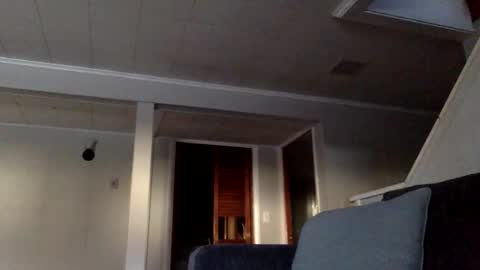 Snapshot of shortiesn40s chatting on December 4, 2025, 8:17 pm shortiesn40s online show from December 4, 2025, 8:17 pm