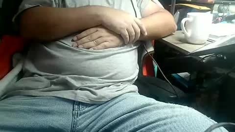 Snapshot of show_off_89 chatting on December 1, 2025, 3:39 pm show_off_89 online show from December 1, 2025, 3:39 pm