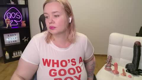 Mimi   online show from May 25, 2026, 6:36 pm