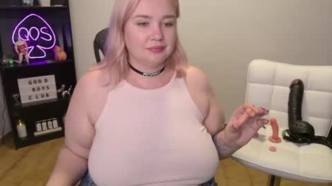 Mimi   online show from June 9, 2026, 3:01 pm