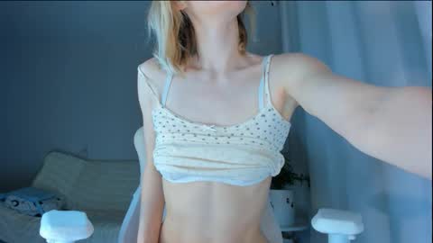 jennywoody online show from March 7, 2026, 2:52 am