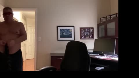 Chicago Guy online show from January 6, 2026, 4:49 am