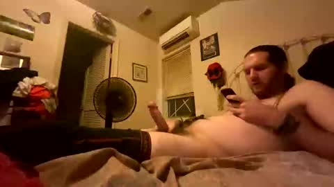 Snapshot of showmewe chatting on January 6, 2026, 6:17 am showmewe online show from January 6, 2026, 6:17 am