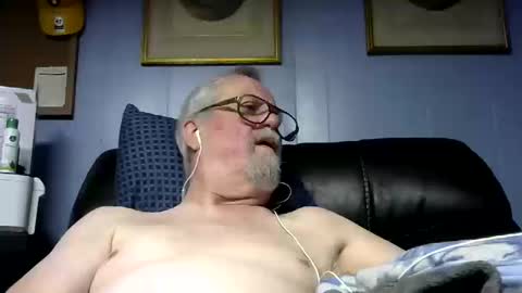 Snapshot of shpoink chatting on October 16, 2025, 12:22 am shpoink online show from October 16, 2025, 12:22 am