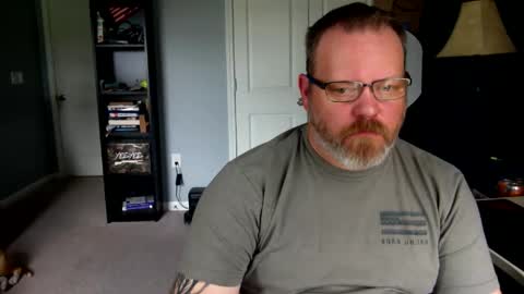 shughes740 online show from April 26, 2026, 4:48 pm