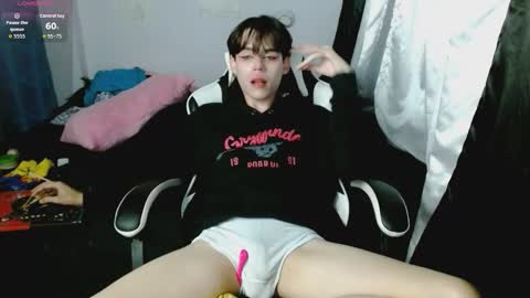 Shun White online show from January 15, 2026, 5:34 am