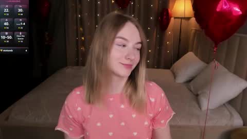 Snapshot of shy__polly chatting on February 20, 2026, 12:07 am Polly online show from February 20, 2026, 12:07 am