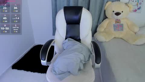 Snapshot of shy_angel4 chatting on December 14, 2024, 4:01 am Nahomy online show from December 14, 2024, 4:01 am