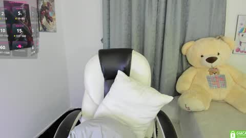 Snapshot of shy_angel4 chatting on February 5, 2025, 6:13 am Nahomy online show from February 5, 2025, 6:13 am