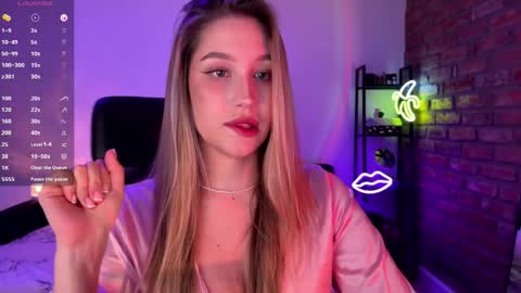 Snapshot of shy_bee chatting on November 16, 2025, 12:38 am Alice online show from November 16, 2025, 12:38 am