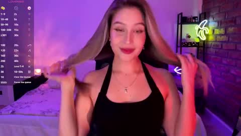 Snapshot of shy_bee chatting on November 28, 2025, 12:13 am Alice online show from November 28, 2025, 12:13 am