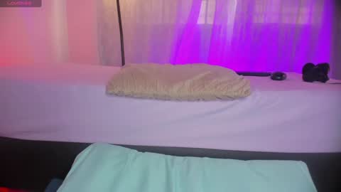 Snapshot of shy_booty18 chatting on December 23, 2024, 9:40 pm Katya online show from December 23, 2024, 9:40 pm