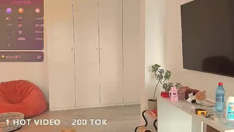 shy gea online show from September 17, 2025, 2:19 pm