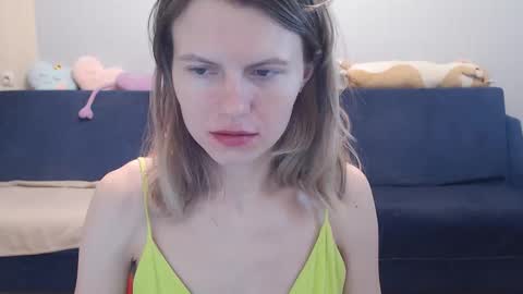 Snapshot of shy_moony chatting on January 11, 2026, 6:57 pm just Alex online show from January 11, 2026, 6:57 pm